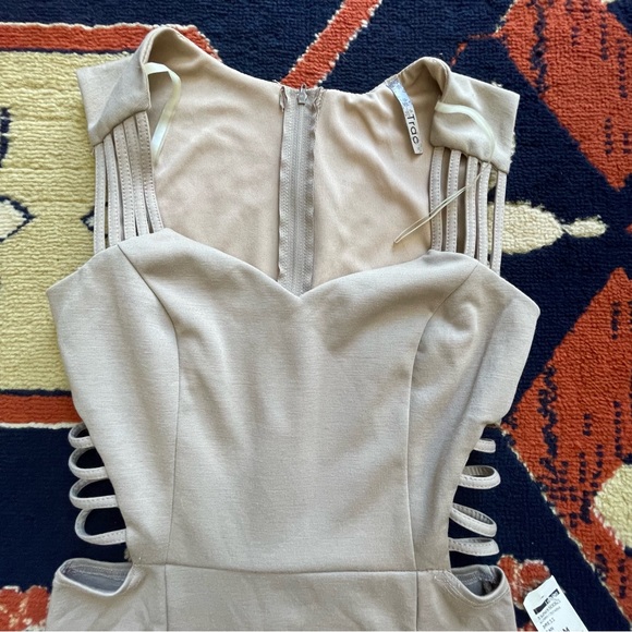 Bodycon Sexy Cutout Dress, Medium in Beige - Picture 3 of 3